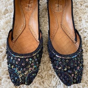 Women khussa / flat shoes